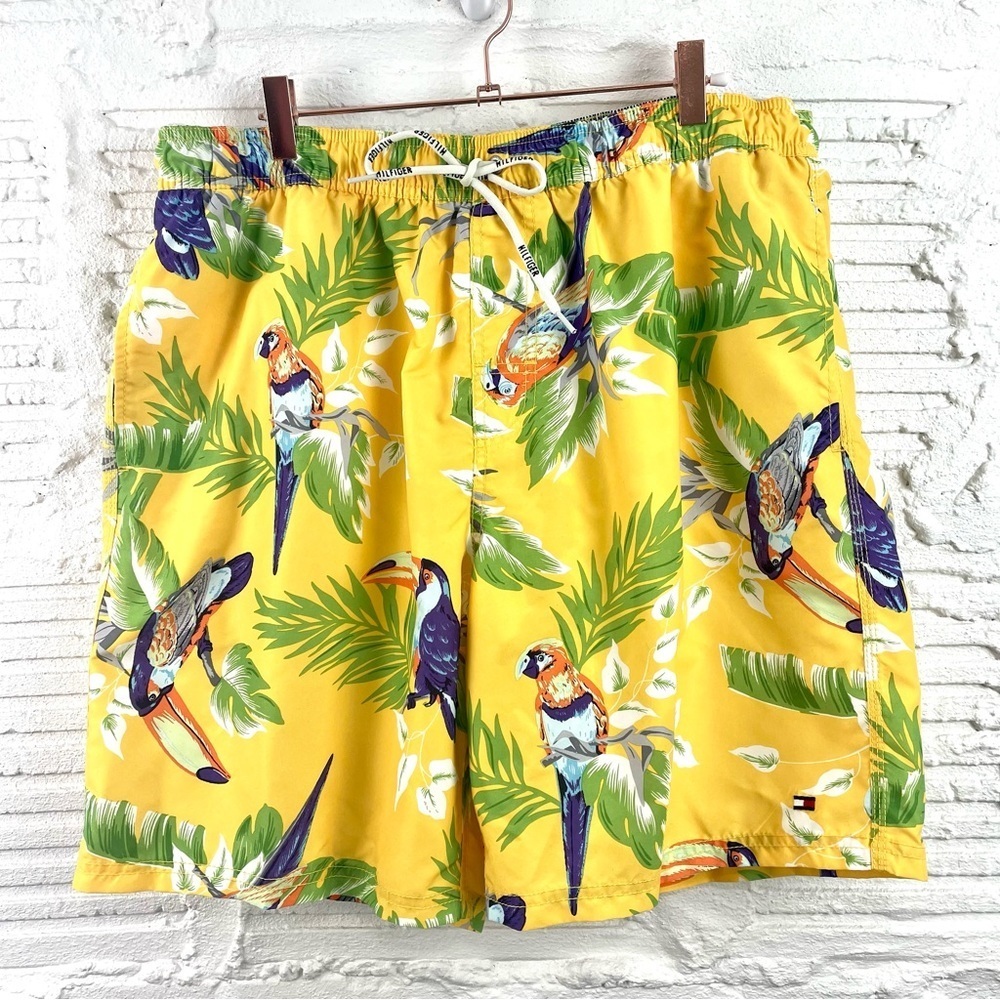 Tommy Hilfiger Men's Board Shorts/Swim Trunks Yellow Tropical Bird Print Size XL